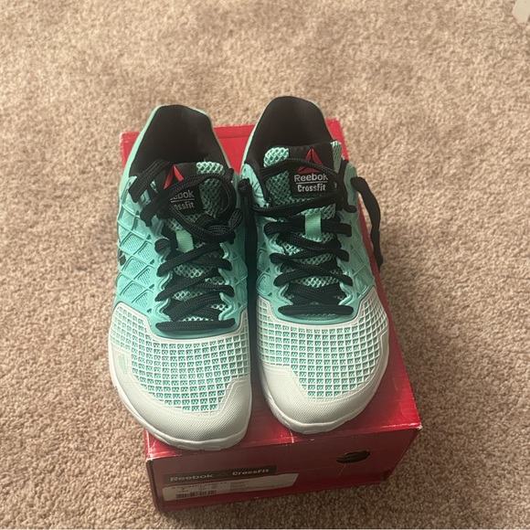 Reebok CrossFit Nano 4.0 Women’s  - Mint Green and Black size 7 - Picture 4 of 7